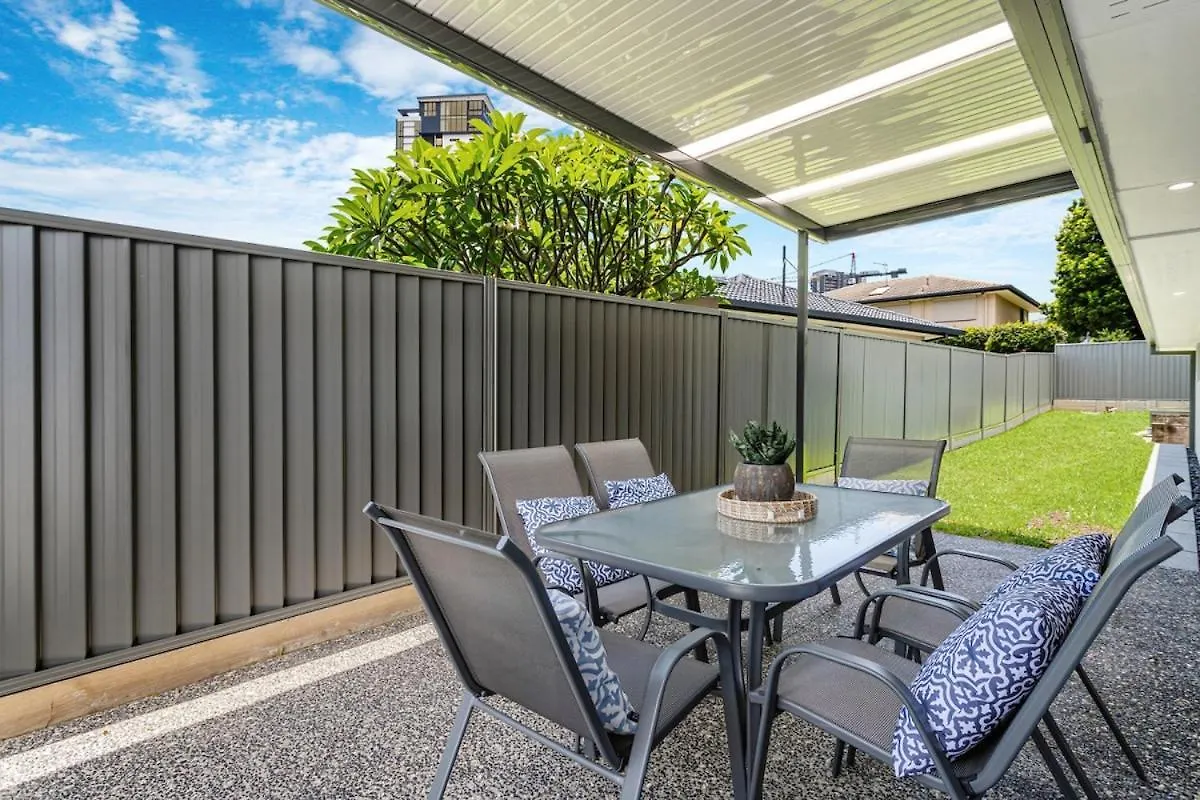 'Southport Serenity Villa' By Inn Paradise Gold Coast Australia
